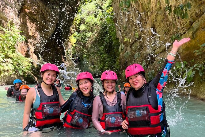 4 Hour Canyoneering Adventure at Kawasan Falls with Lunch - The guide’s role in a safe, enjoyable day