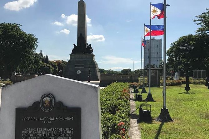 A private Historical Intramuros & highlights in Manila - Rizal Park and the story of a national hero