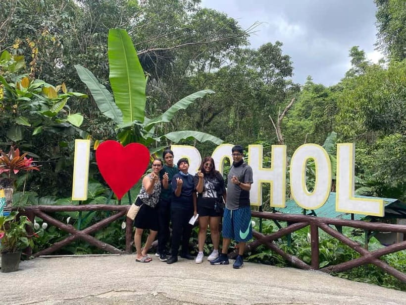 BEST OF BOHOL: Chocolate Hills & Tarsier w Lunch at Loboc - Chocolate Hills and the first big view