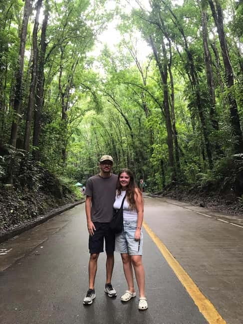 Bohol: Chocolate Hills, Loboc River, and Tarsier Tour - Starting from McDo Alona Panglao