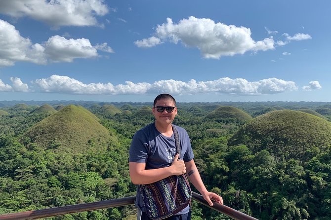 Bohol Chocolate Hills & Tarsiers with roundtrip ferry from Cebu - Guide service and the pace of the day
