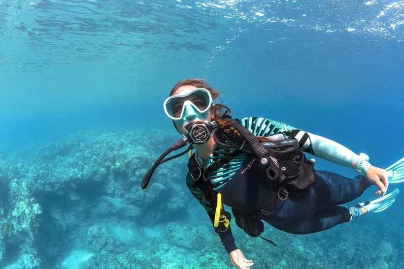 Bohol: Discover Scuba Diving - No Experience Needed - A small group makes the teaching more personal