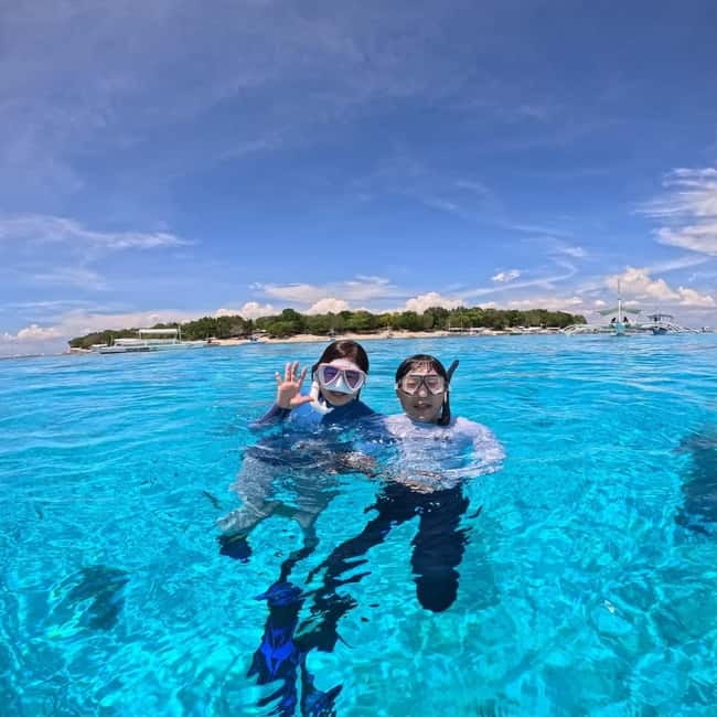 BOHOL: Dolphin Watching, Turtle Swim and Party Boat - Pamilacan Island and the search for dolphins