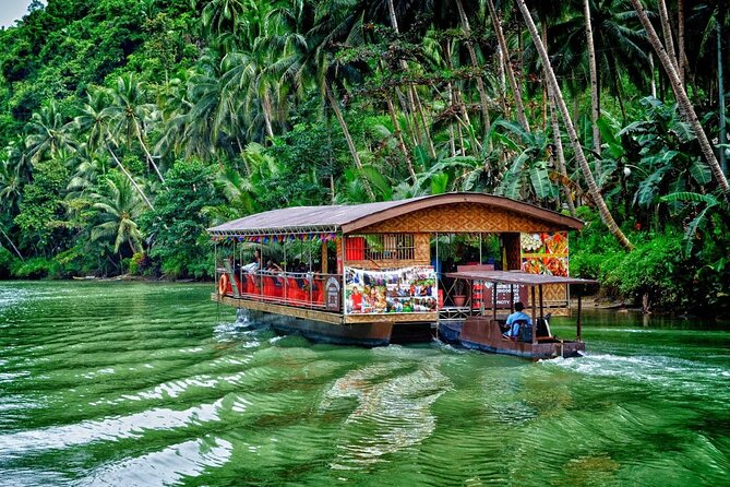 Bohol Highlights Tour: Chocolate Hills, Tarsier Spotting and Loboc River Cruise - Tagbilaran to the Blood Compact Monument