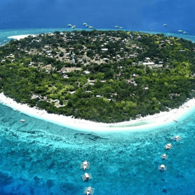 Bohol: Panglao Island Hopping Tour with Snorkeling (Private) - The private boat promise deserves a closer look