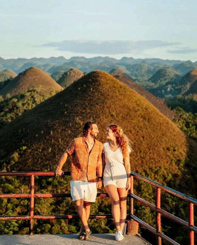 Bohol: Premium Chocolate Hills, Tarsiers & River Experience - At a glance