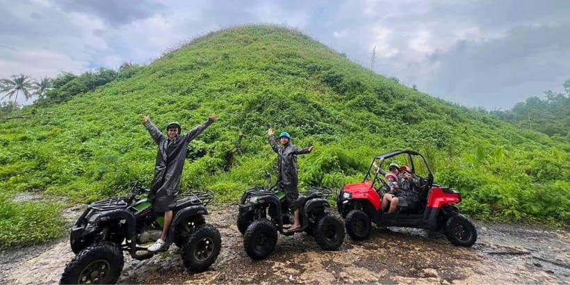 Bohol Private Tour: Chocolate Hills, Tarsiers & Loboc River - Meeting Bohol’s tiny tarsiers in a forest sanctuary
