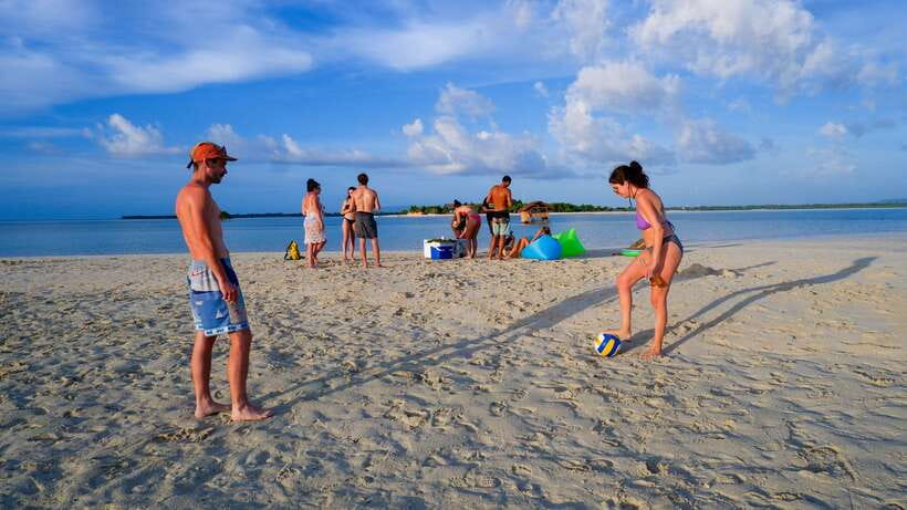 Bohol Virgin Island Sunset Tour - Why a late afternoon boat trip works so well
