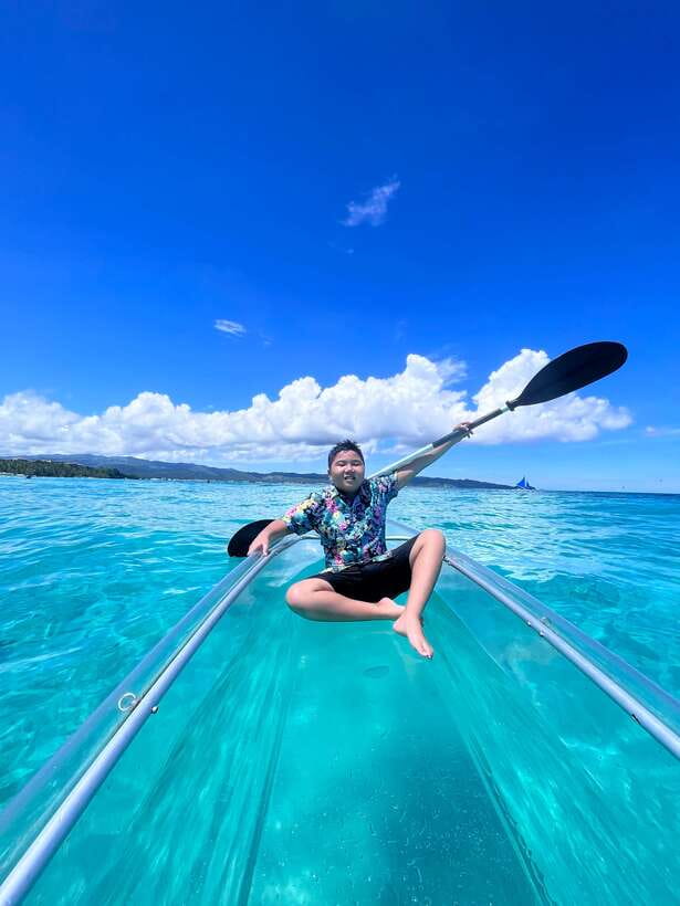 Boracay - Crystal Kayak phot-op Experience - Booking and timing advice