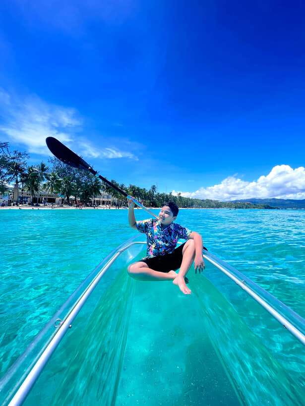 Boracay - Crystal Kayak phot-op Experience - A note about the location details