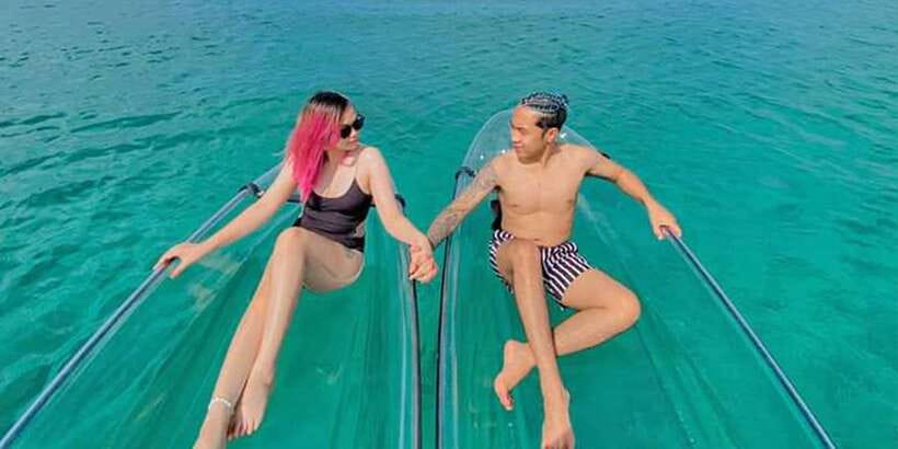 Boracay: Crystal Kayak Photo-op Experience - Weather, traffic, and the best time to go