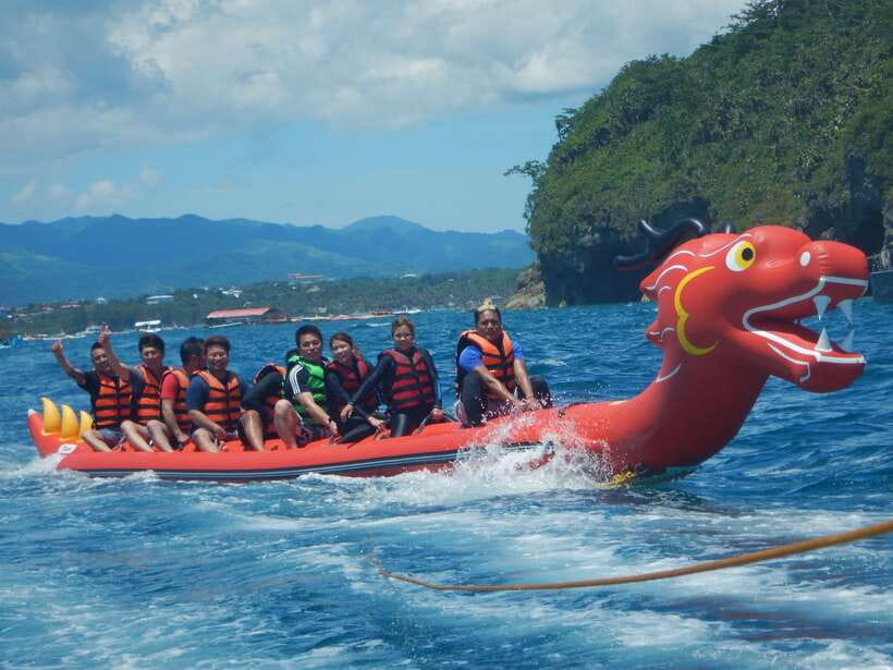 Boracay: Inflatable Banana or Dragon Boat Ride - The Speedboat Transfer Is Part of the Fun