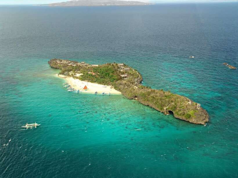 Boracay: Island and Beach-Hopping Boat Tour with Snorkeling - What the $20 price really covers