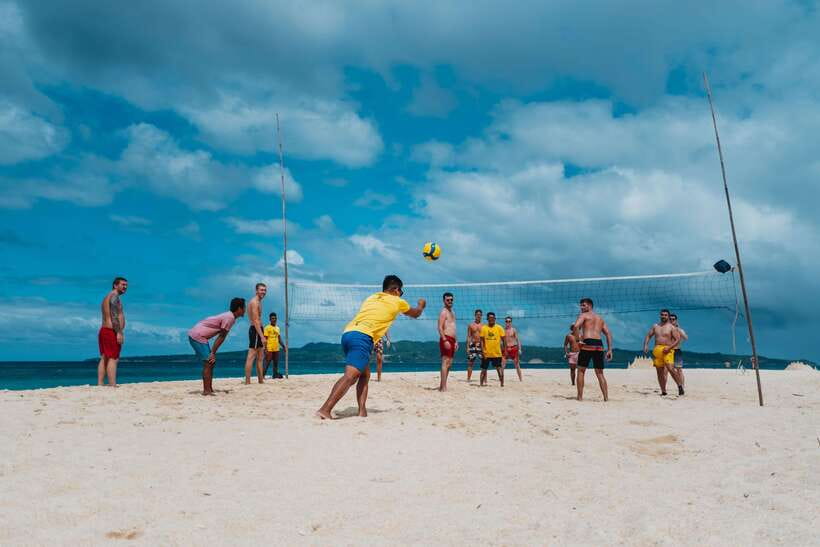 Boracay: Island Hopping & Cliff Jumping by Haqqy Life - Starting at Frendz Resort in central Boracay
