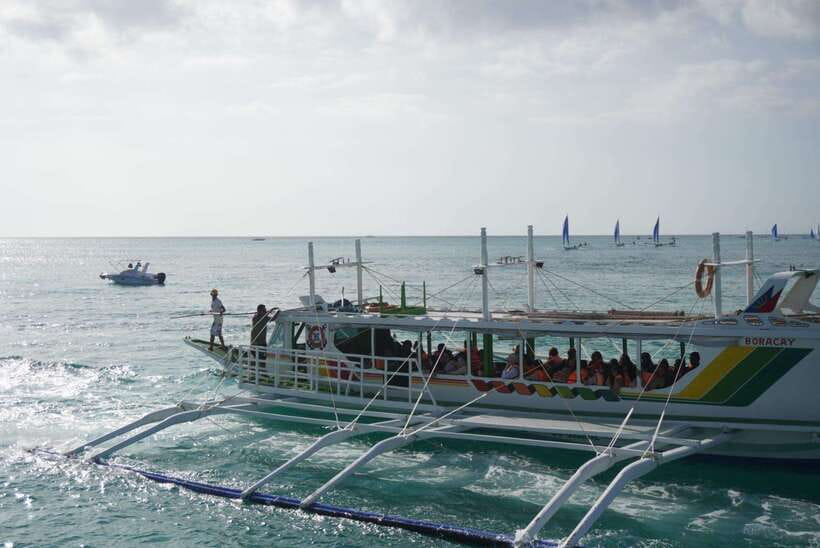 Boracay Island Hopping Experience - Weather, timing, and keeping expectations realistic