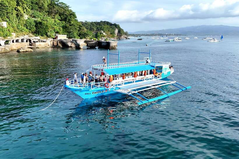 Boracay Island Rhythm Sunset Cruise - A sunset cruise built around music, not silence