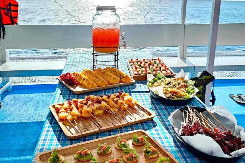 Boracay Island Rhythm Sunset Cruise - Weather, flexibility, and what to pack