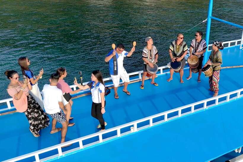 Boracay Island Rhythm Sunset Cruise - Meeting at Astoria Boracay and boarding the boat