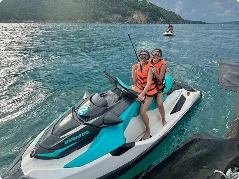 Boracay Jet Ski Adventure 30 minutes - Boracay scenery at speed