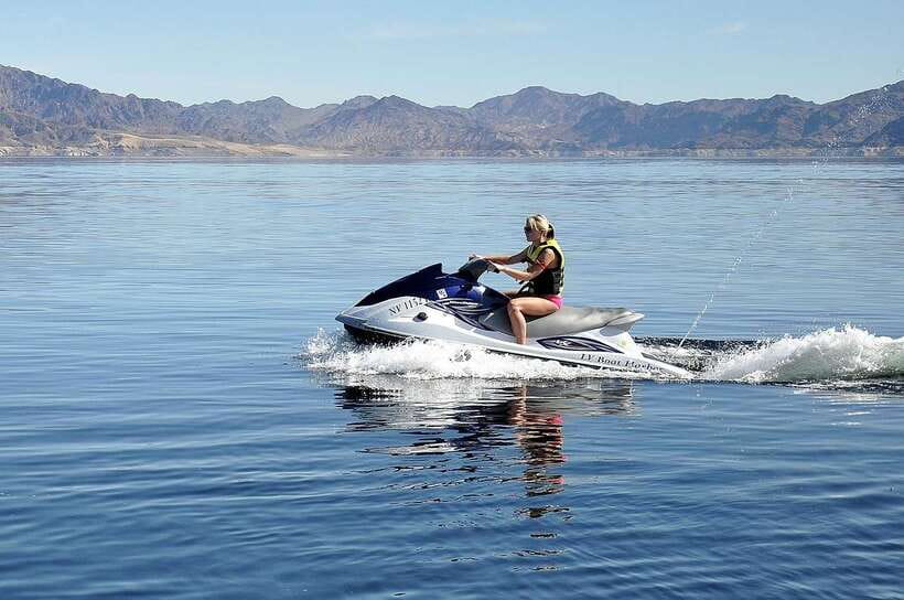 Boracay: Jet Ski Experience - Should you book the Boracay jet ski ride?