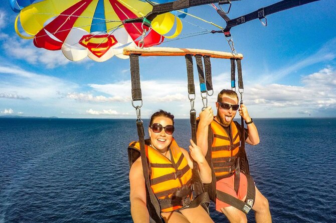 Boracay Parasailing Experience - Why the crew matters on a first ride