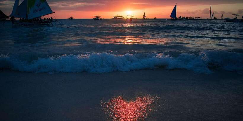 Boracay: Paraw Sailing - Practical packing advice for a short ride