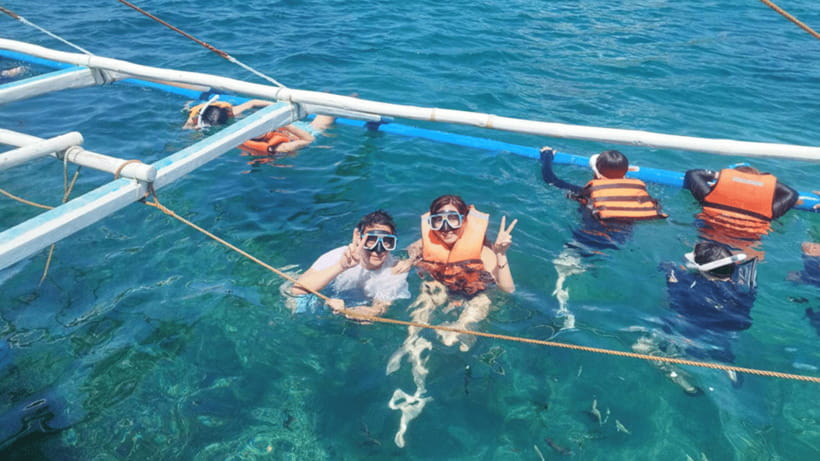 Boracay: Private Island Boat Tour and Lunch with Seaview - Who should book this Boracay boat tour