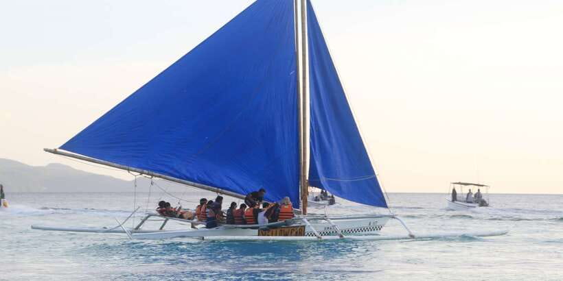 Boracay: Private Traditional Bamboo Boat Sailing Tour - Who will enjoy this paraw sailing trip