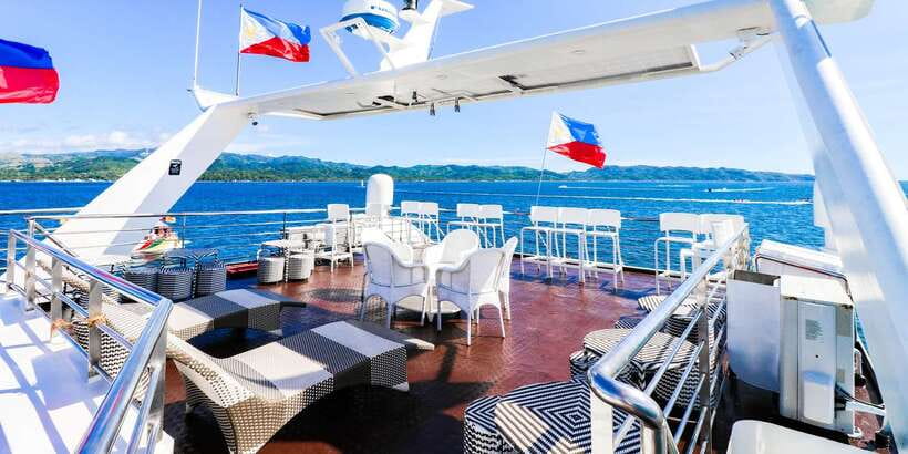 Boracay: Scenic Sunset Cruise with Live Music - Live music, DJ entertainment, and the party-boat question