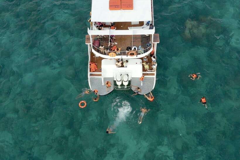 Boracay: Sunset Boat Party with Snacks - Boarding Near Astoria Boracay