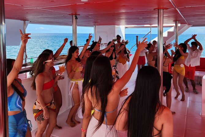 Boracay Sunset Cruise with Party DJ & Unlimited Food and Drinks - What the four-hour Boracay cruise is really about