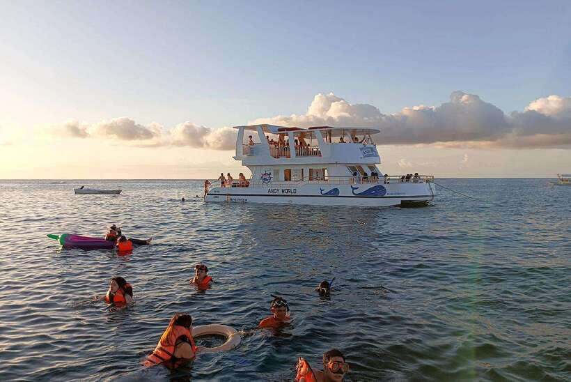 Boracay: Ultimate Party Cruise aboard the Andy World Yacht - Setting out from White Beach near Astoria Boracay