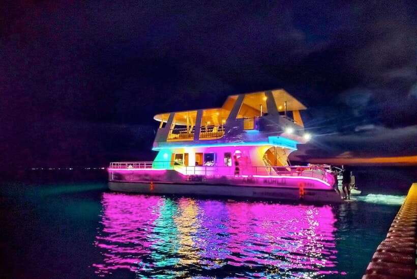 Boracay: Ultimate Party Cruise aboard the Andy World Yacht - What food and drinks are really included