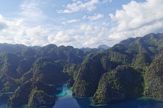 Busuanga Scenic Seaplane Flight 30 Minutes - A low viewpoint made for photographs