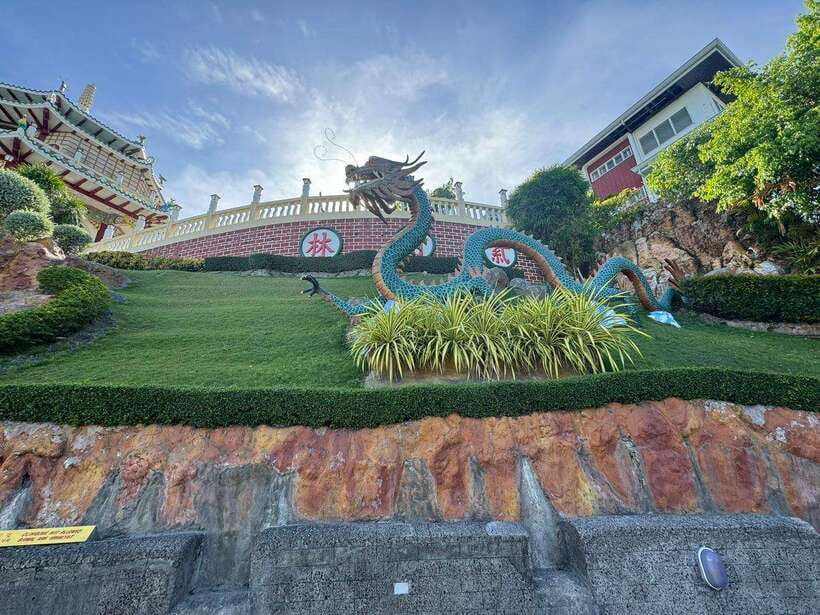 Cebu Highlands: Half-Day Escape with Optional Lunch - Sirao Garden and its flower-filled photo stops