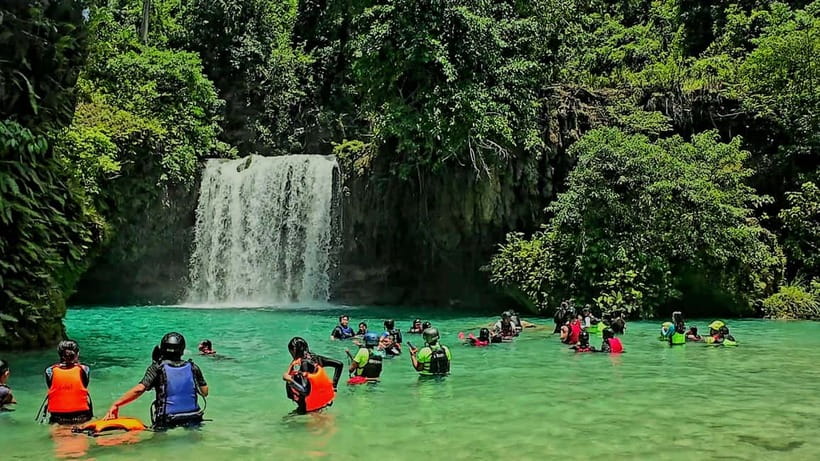 Cebu: Kawasan Falls Canyoneering & Zipline Experience - Arriving at turquoise Kawasan Falls