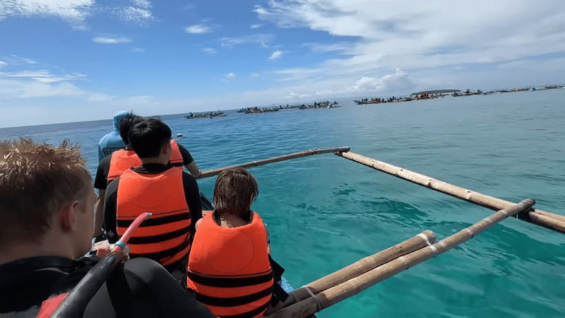 Cebu: Oslob Whale Shark and Moalboal Snorkeling Tour - The pre-dawn pickup sets the tone