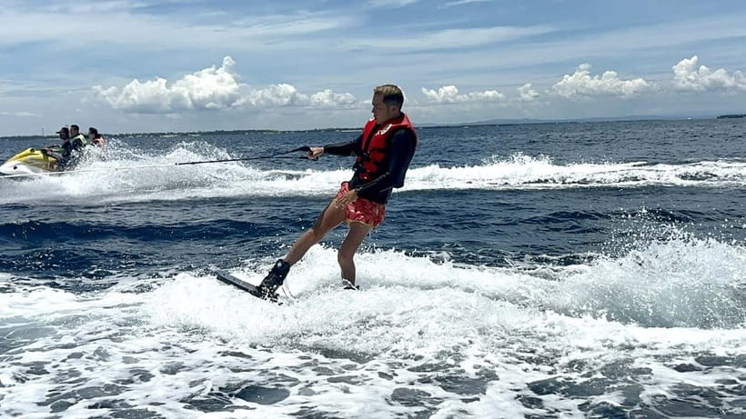Cebu: Snorkeling + 3 Water Activity Tour - Who should book this tour?