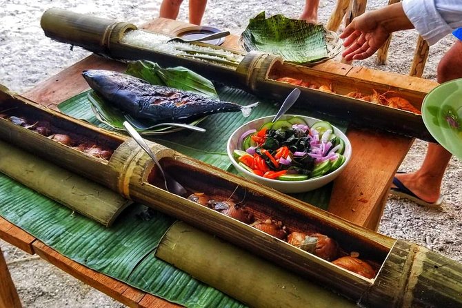 Cebu Traditional Bamboo Cooking - The food: chicken, seafood, rice, salad, and fruit