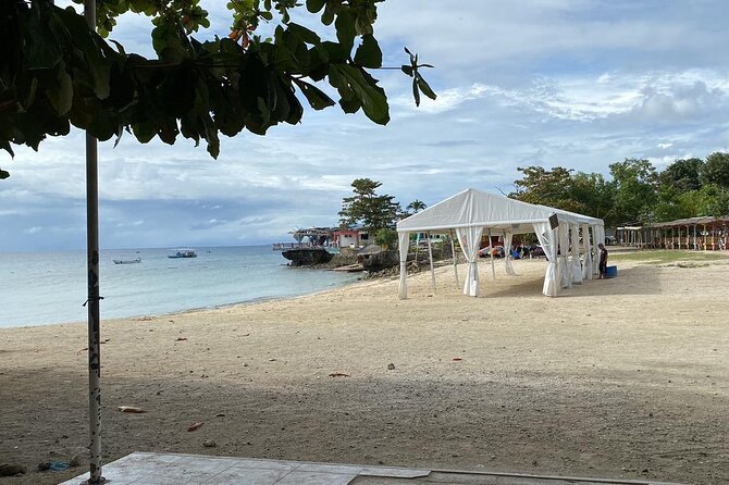 Cebu Traditional Bamboo Cooking - A beach break while the charcoal works