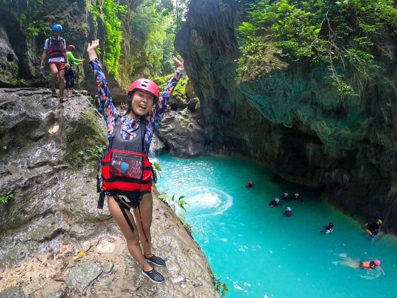 Cebu: Whale Shark Snorkeling & Kawasan Canyoning Tour - The two-hour transfer to Kawasan