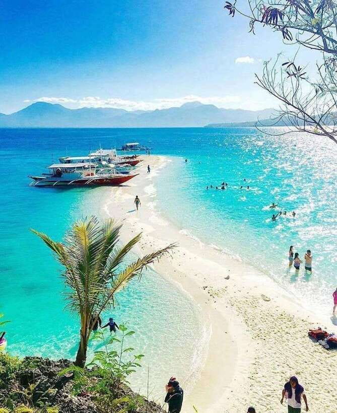 Cebu: Whaleshark Encounter, Tumalog Falls & Sumilon Sandbar - Sumilon Island and its shifting sandbar