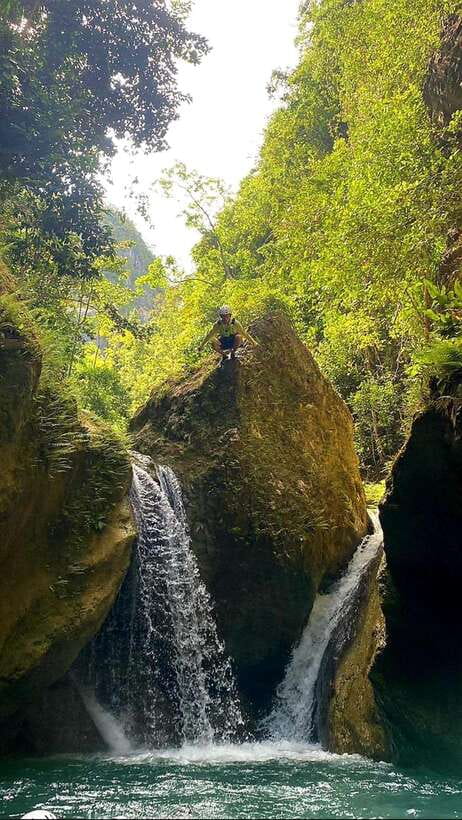 Cebu: Whaleshark Swimming & Kawasan falls Canyoneering Tour - My verdict: book it for the full-day adventure
