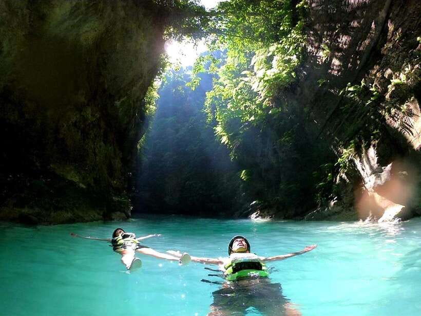 Cebu: Whaleshark Swimming & Kawasan falls Canyoneering Tour - From Oslob to Badian and the start of canyoneering