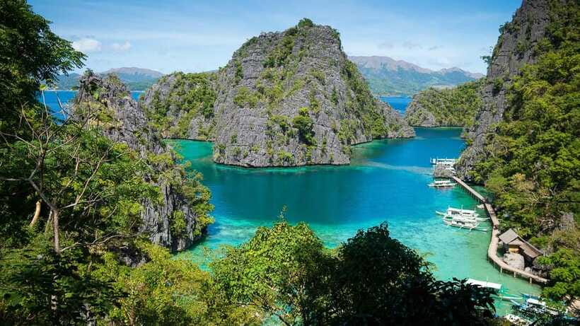 Coron: Complete Island Hopping Guided Tour with Lunch - CYC Beach, mangroves, and shore access