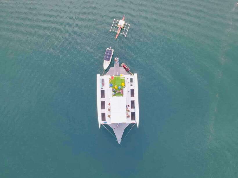 Coron Island: Premier Trimaran Tour - Barracuda Lake, warm water and a short walk