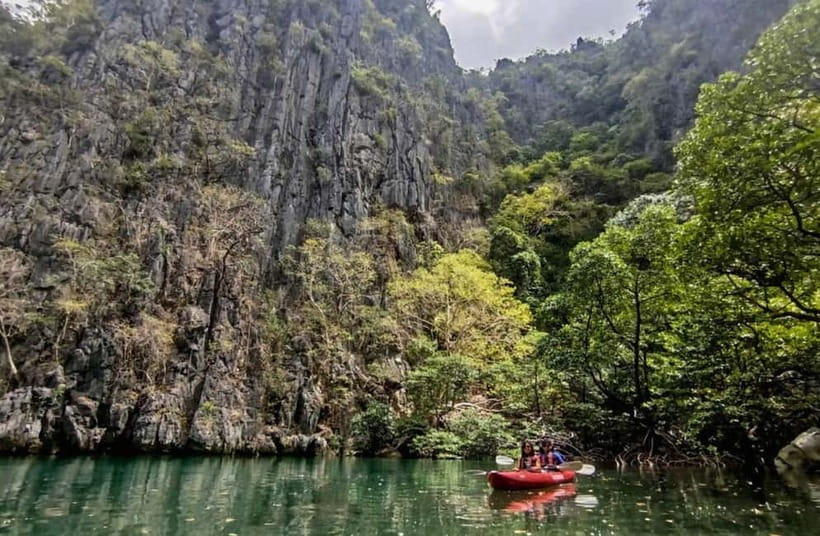 Coron: North Face Kayaking Tour with Lunch and Snorkeling - Key points at a glance