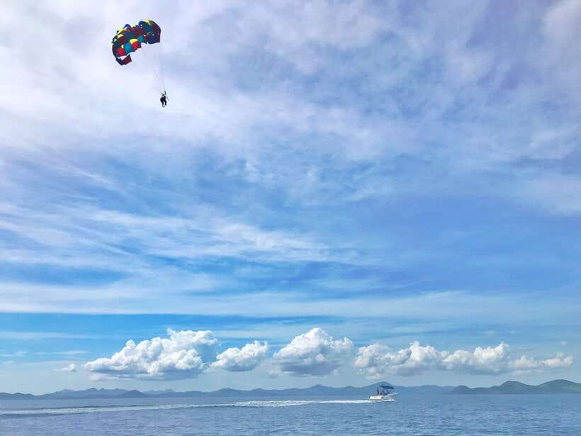 Coron: Parasailing Experience - From Coron Harbor Square to the Flight Area