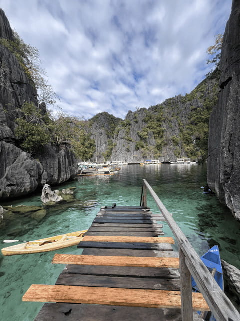 Coron: Private Boat Hire with Guided Tour and Lunch on Beach - Why an Early Start Matters at Kayangan Lake