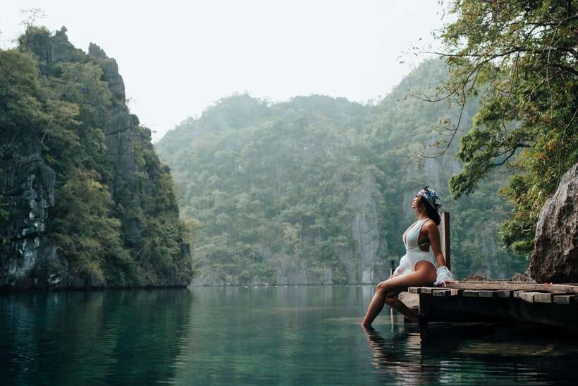 Coron: Private Island-Hopping Tour on a Yacht or Speedboat - Coral Garden and the best reason to pack a camera